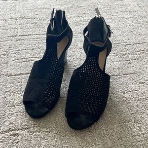 Unisa black chunky heel - size 7.5